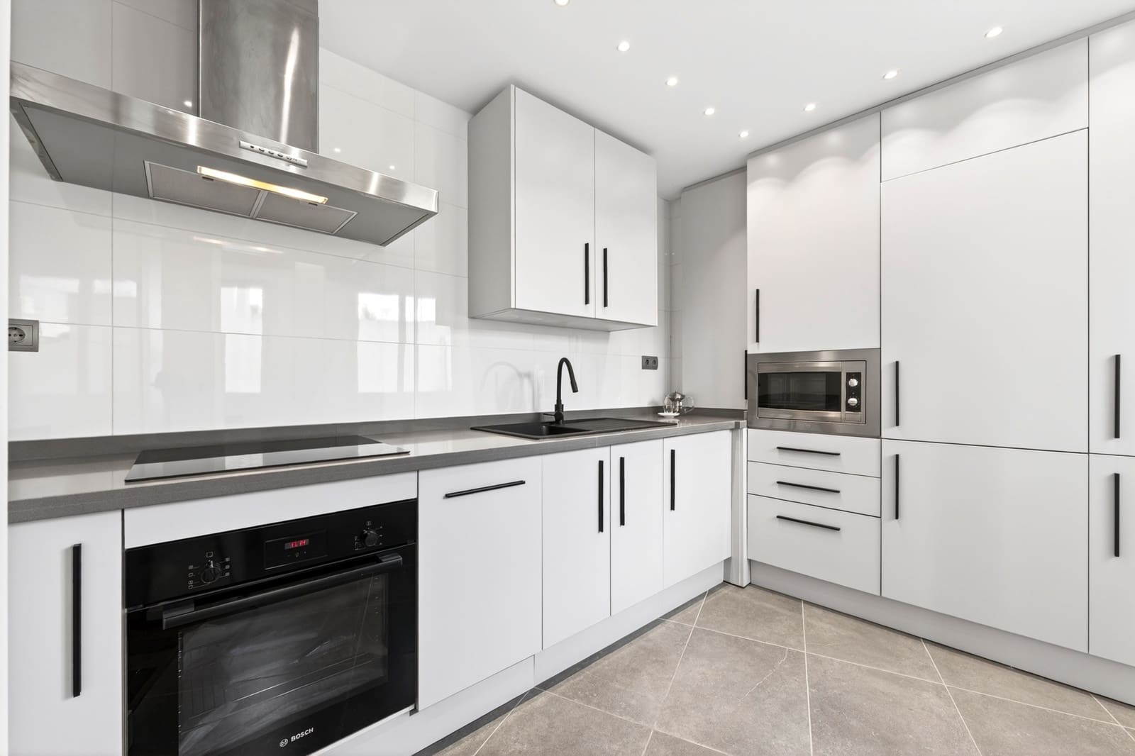 Apartamento de 2 habitaciones en Málaga ciudad en venta - 740.000 € (Ref: 9849264)