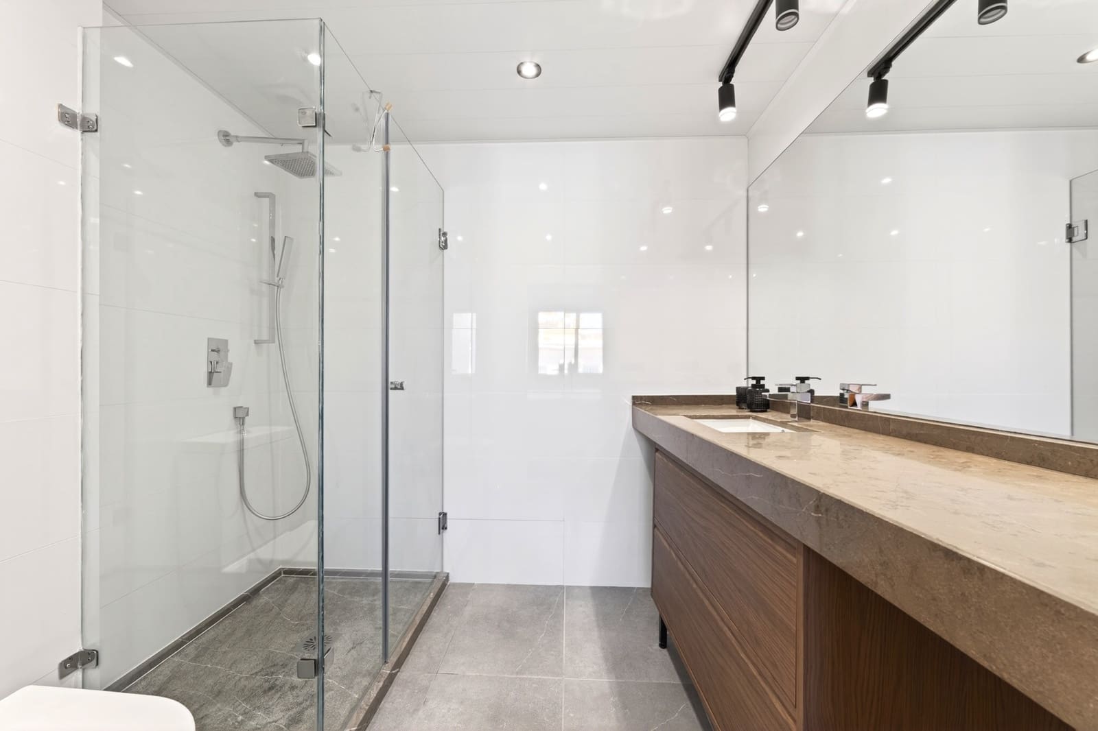 Apartamento de 2 habitaciones en Málaga ciudad en venta - 740.000 € (Ref: 9849264)