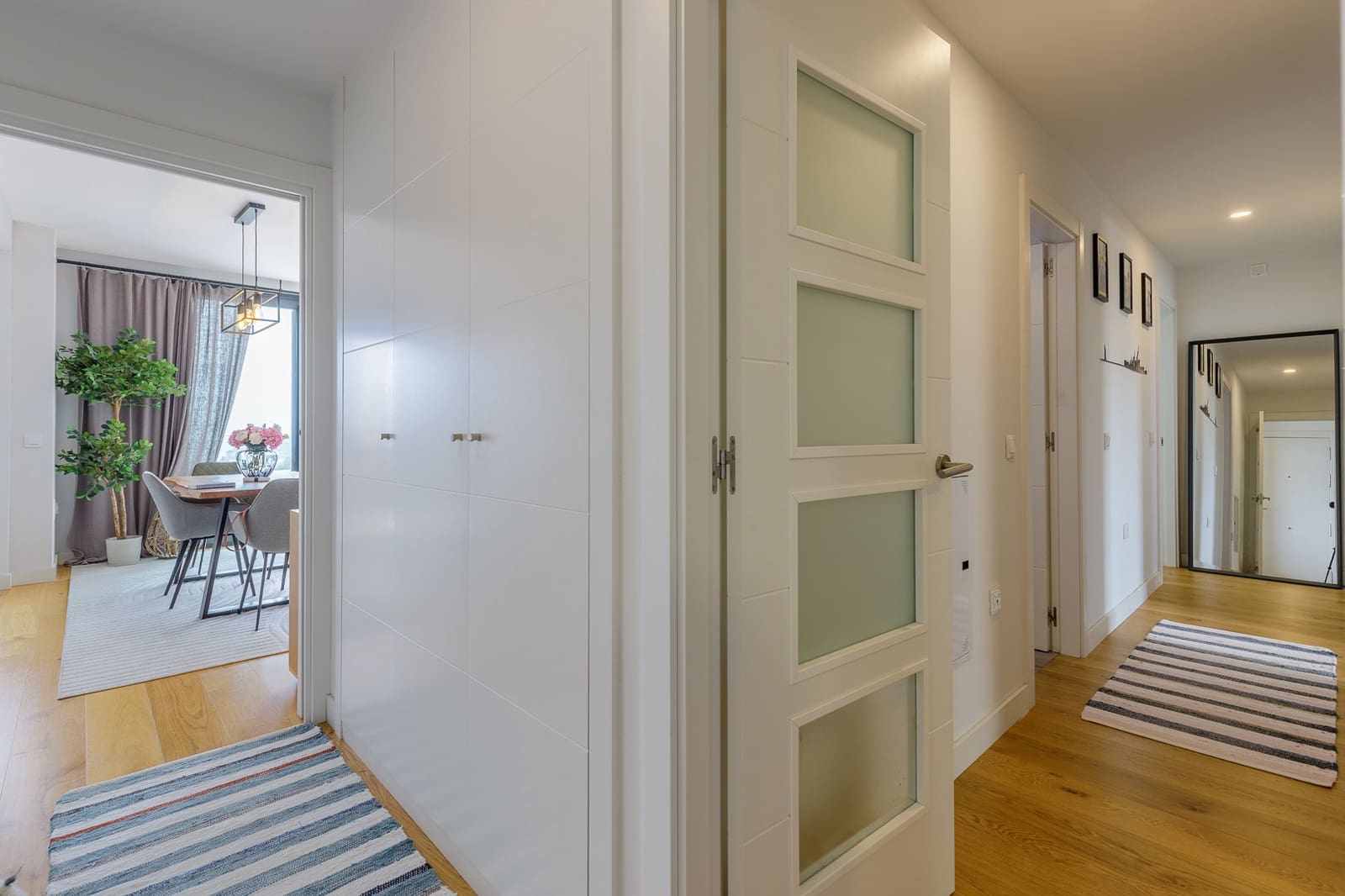 4 soverom Penthouse til salgs i Malaga by med svømmebasseng garasje - € 1 095 000 (Ref: 9851300)