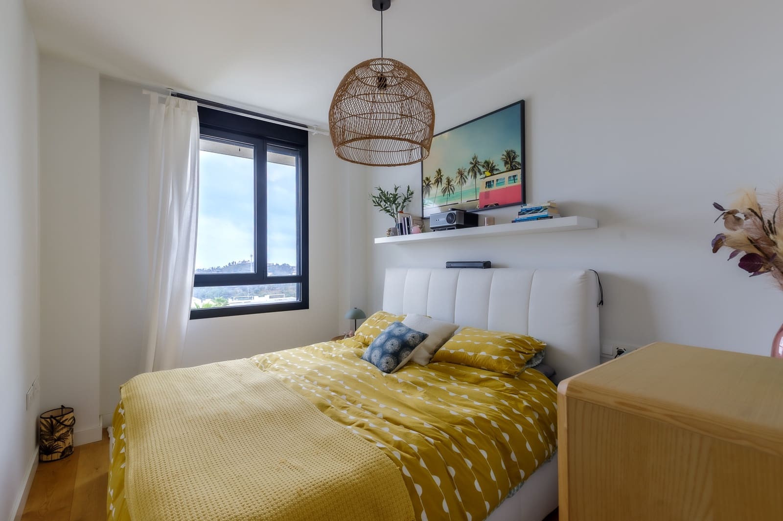 4 soverom Penthouse til salgs i Malaga by med svømmebasseng garasje - € 1 095 000 (Ref: 9851300)