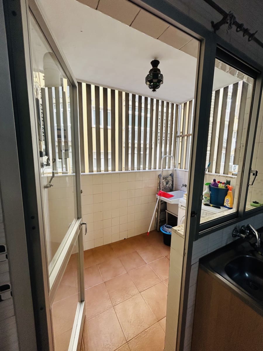 4 sypialnia Apartament na sprzedaż w Miasto Malaga - 850 000 € (Ref: 9851301)