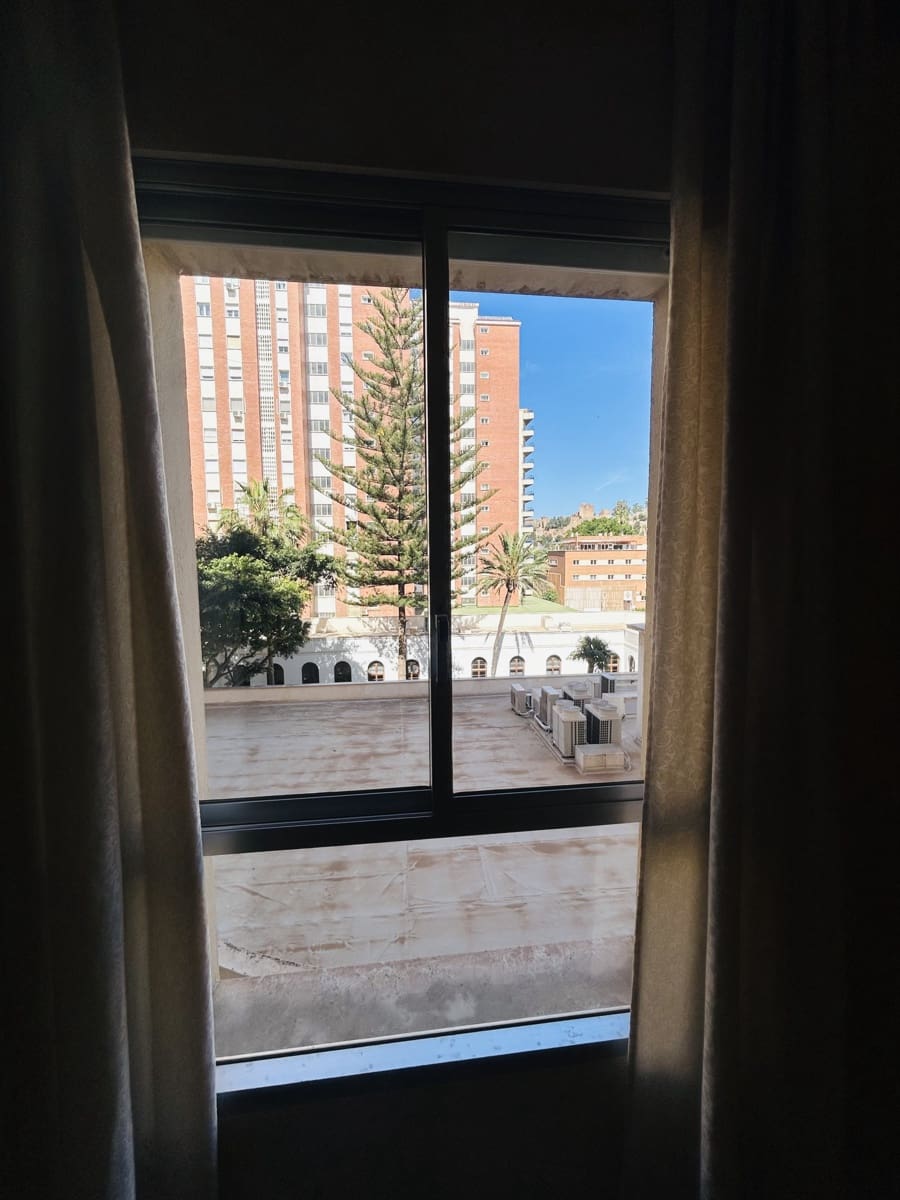 4 sypialnia Apartament na sprzedaż w Miasto Malaga - 850 000 € (Ref: 9851301)