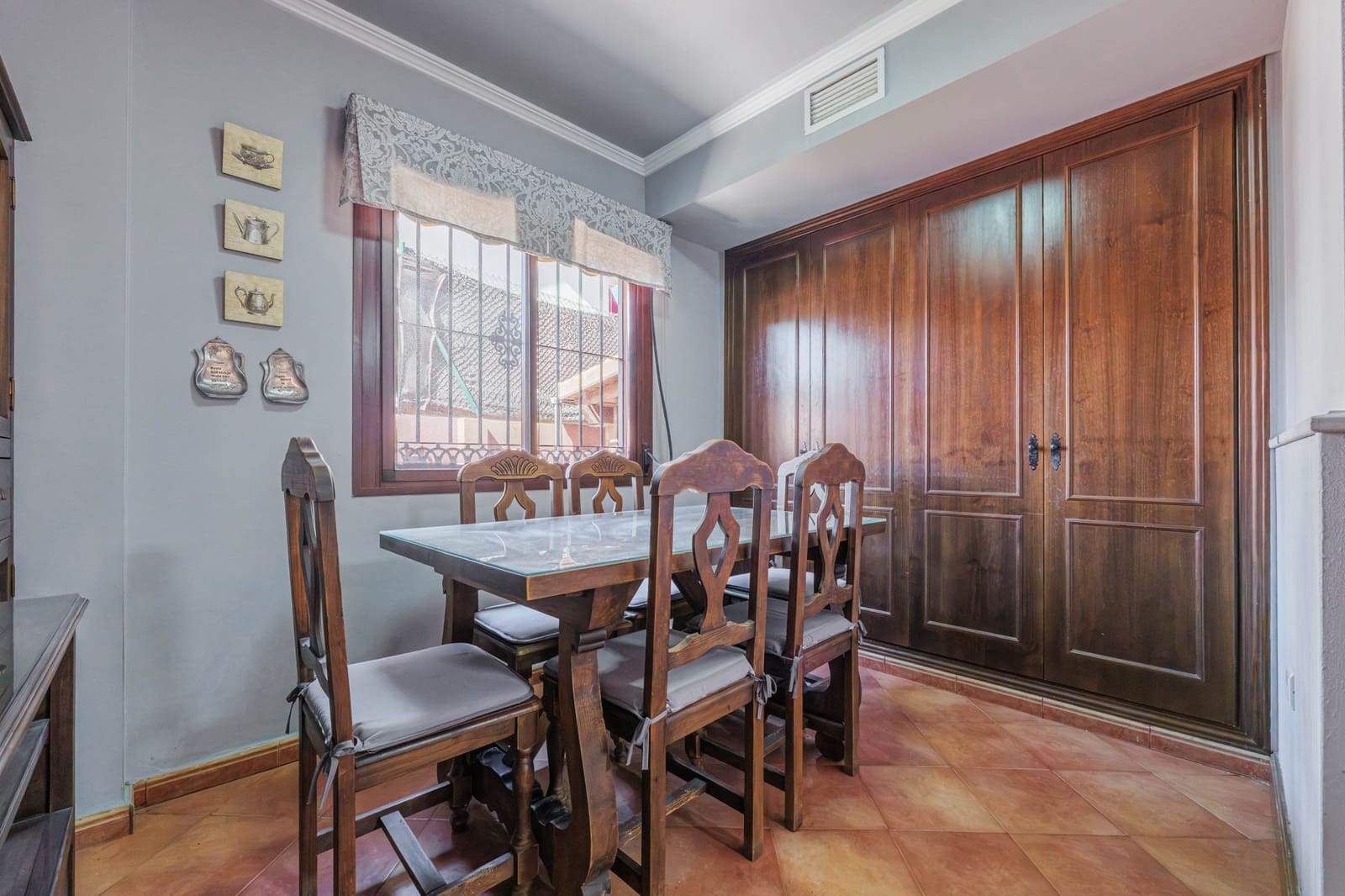 6 Zimmer Doppelhaus zu verkaufen in Puerto de la Torre mit Garage - 549.000 € (Ref: 9855317)