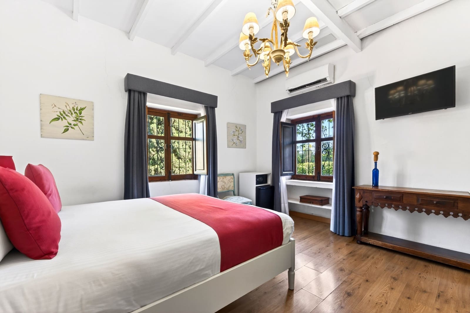 6 soverom Villa til salgs i Torremolinos med svømmebasseng garasje - € 990 000 (Ref: 9859846)
