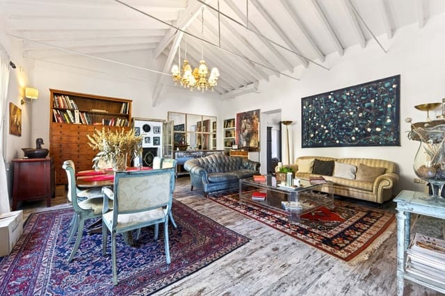 6 soverom Villa til salgs i Torremolinos med svømmebasseng garasje - € 990 000 (Ref: 9859846)