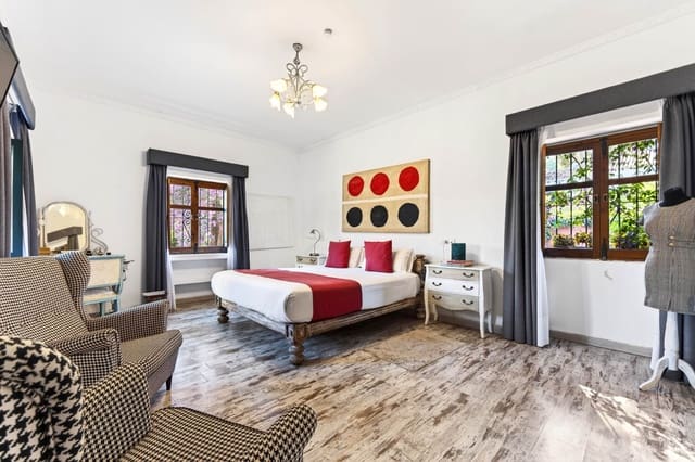 6 soverom Villa til salgs i Torremolinos med svømmebasseng garasje - € 990 000 (Ref: 9859846)