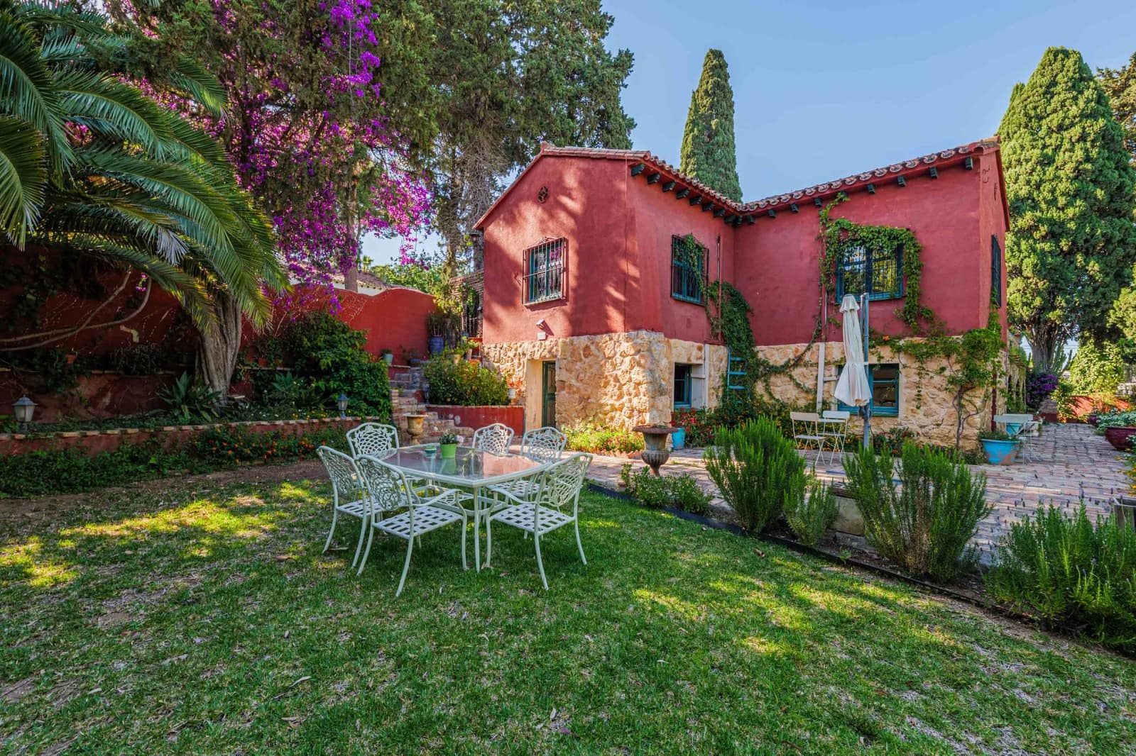 6 soverom Villa til salgs i Torremolinos med svømmebasseng garasje - € 990 000 (Ref: 9859846)