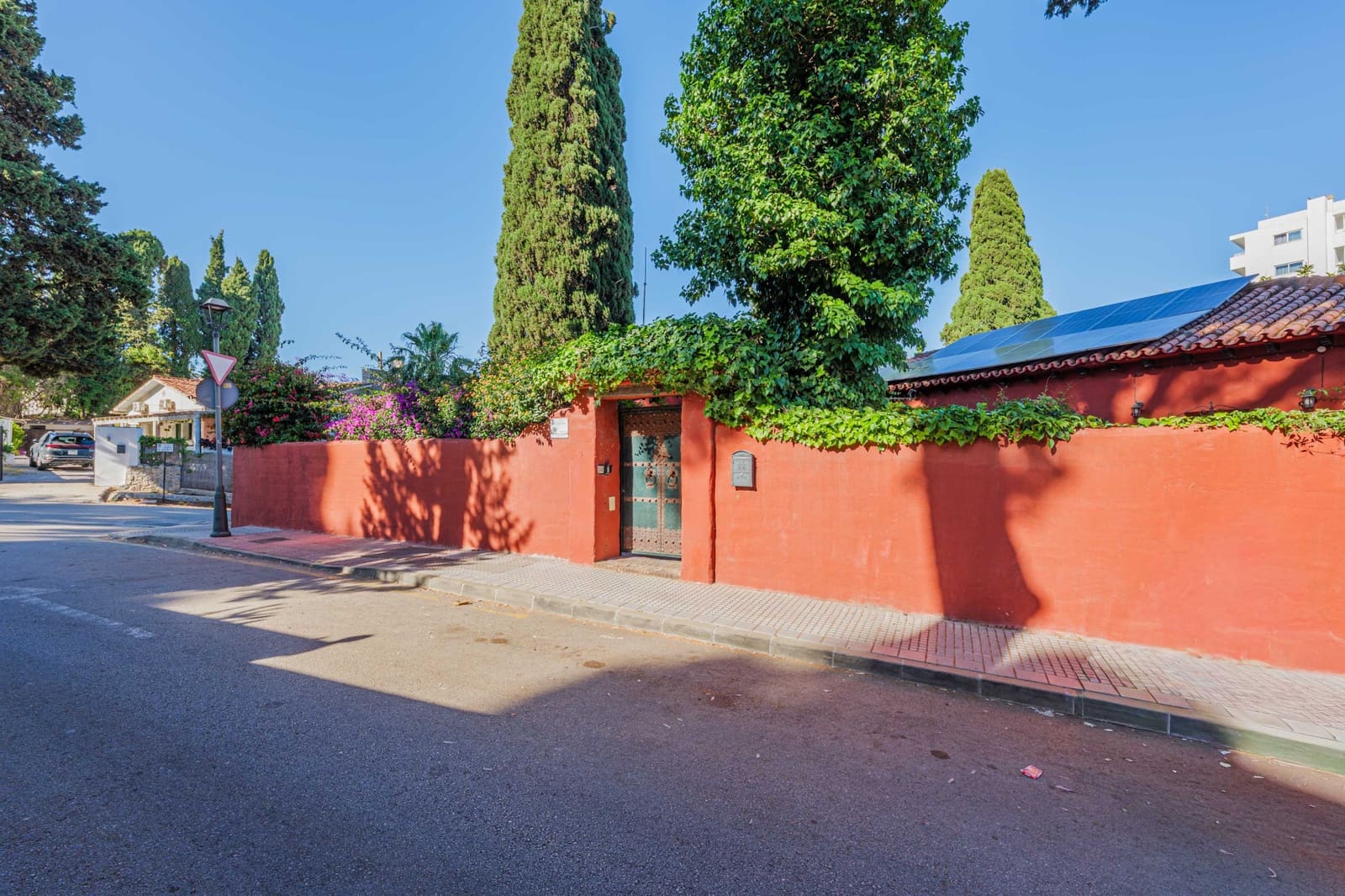 6 soverom Villa til salgs i Torremolinos med svømmebasseng garasje - € 990 000 (Ref: 9859846)