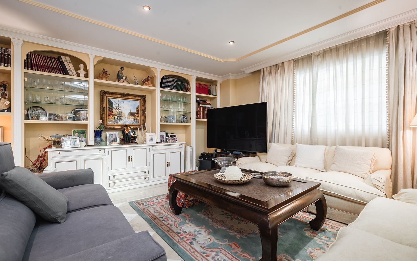 5 soveværelse Villa til salg i Marbella med swimmingpool garage - € 3.850.000 (Ref: 9859847)