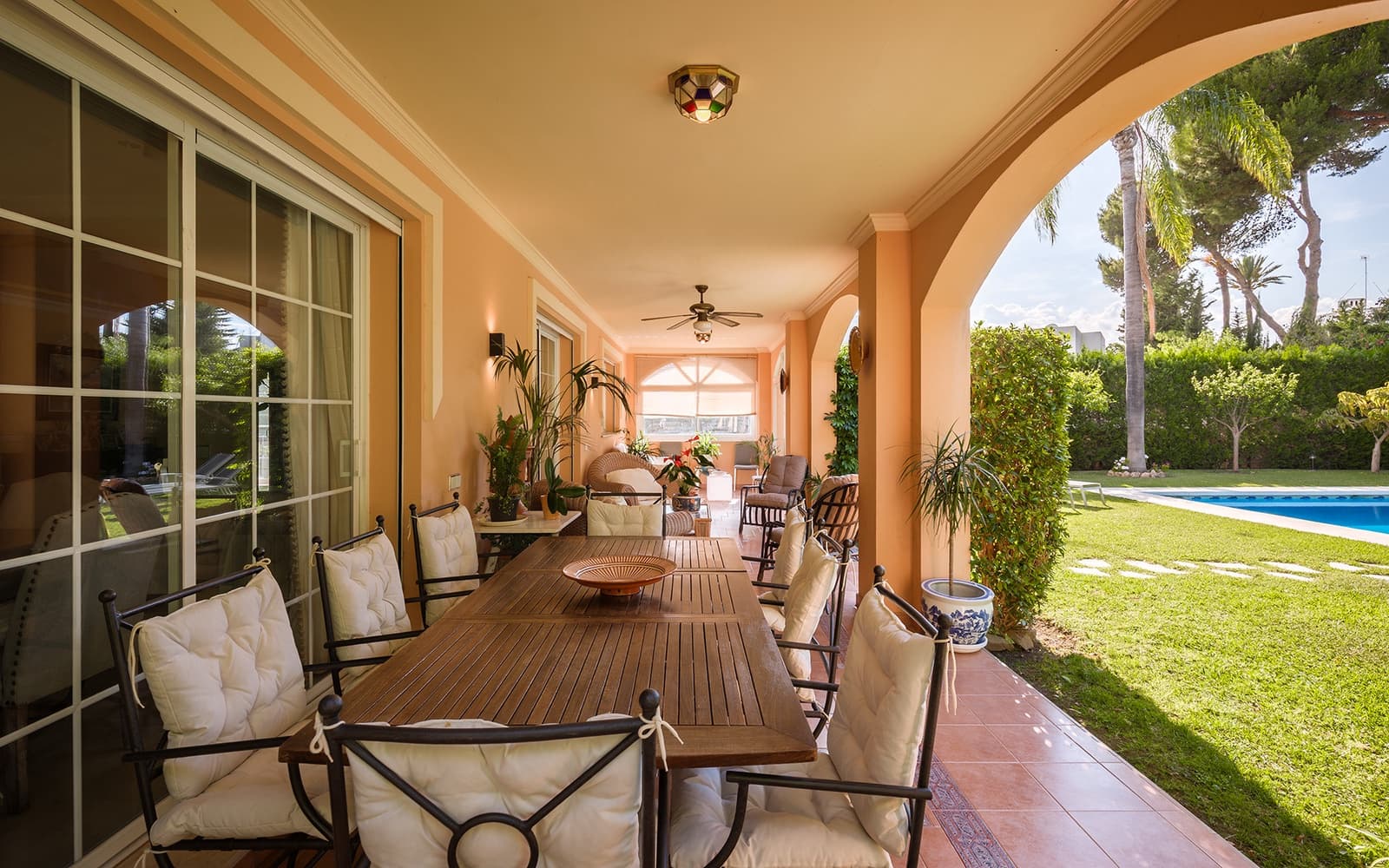 5 soveværelse Villa til salg i Marbella med swimmingpool garage - € 3.850.000 (Ref: 9859847)