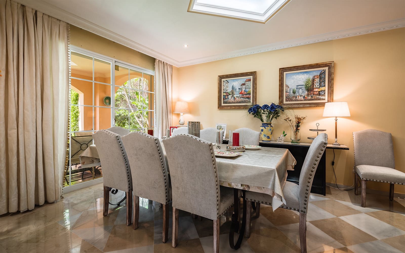 5 soveværelse Villa til salg i Marbella med swimmingpool garage - € 3.850.000 (Ref: 9859847)