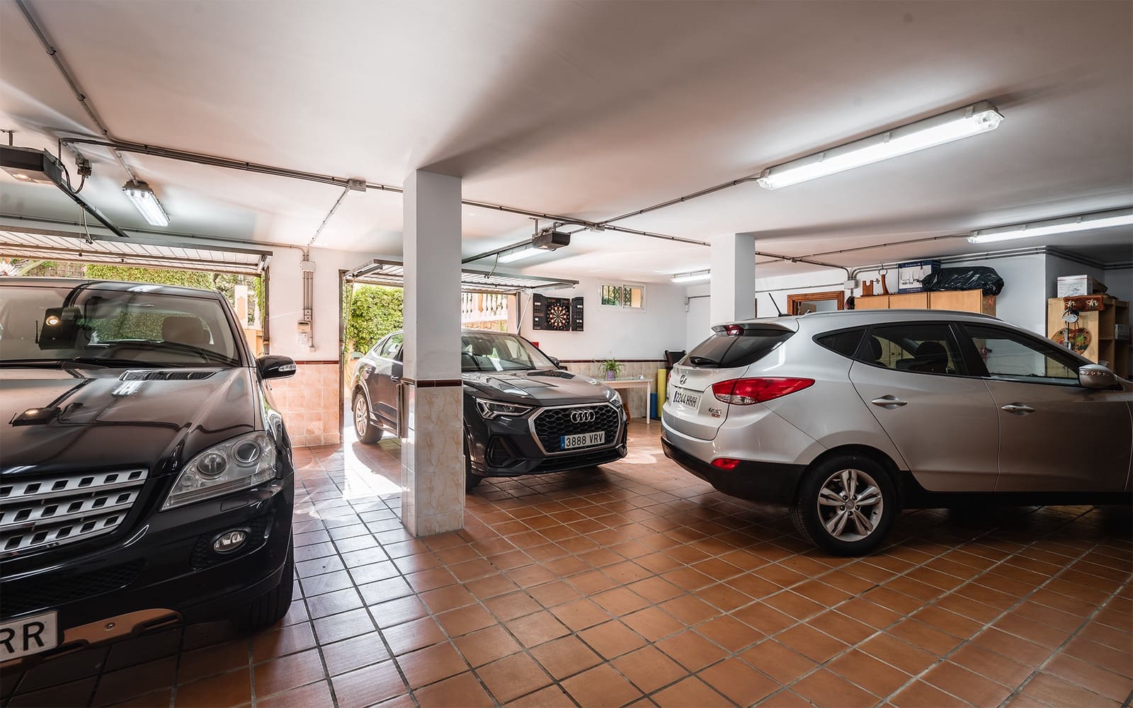 5 soveværelse Villa til salg i Marbella med swimmingpool garage - € 3.850.000 (Ref: 9859847)