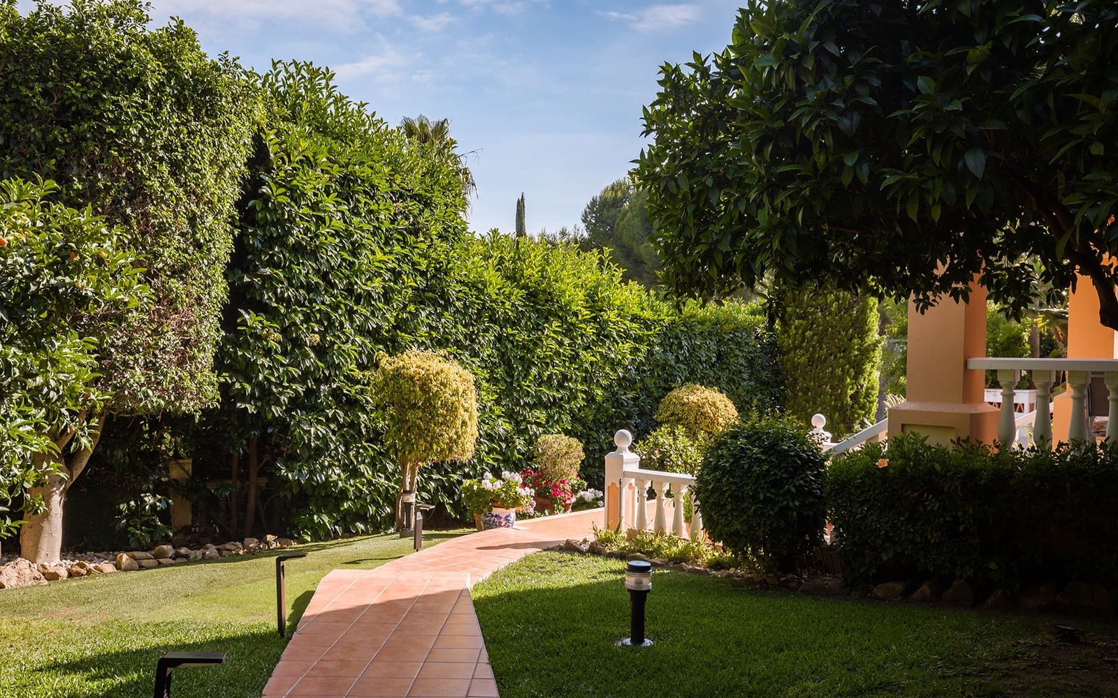5 soveværelse Villa til salg i Marbella med swimmingpool garage - € 3.850.000 (Ref: 9859847)