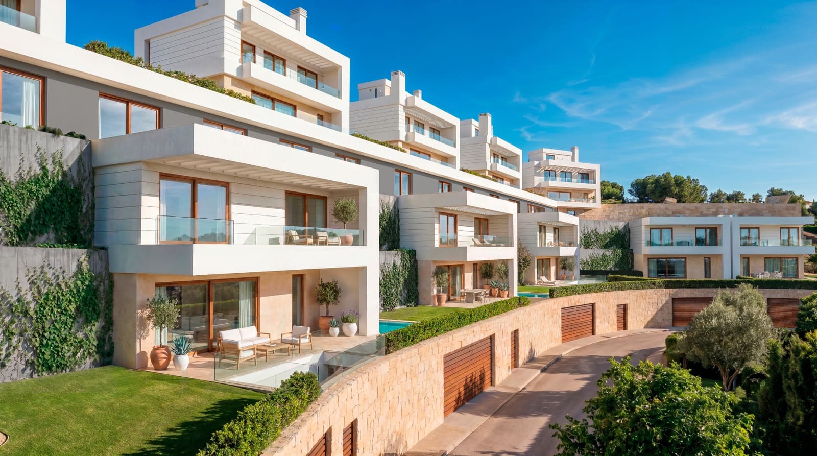 Chalet de 2 habitaciones en Fuengirola en venta con piscina garaje - 950.000 € (Ref: 9861752)