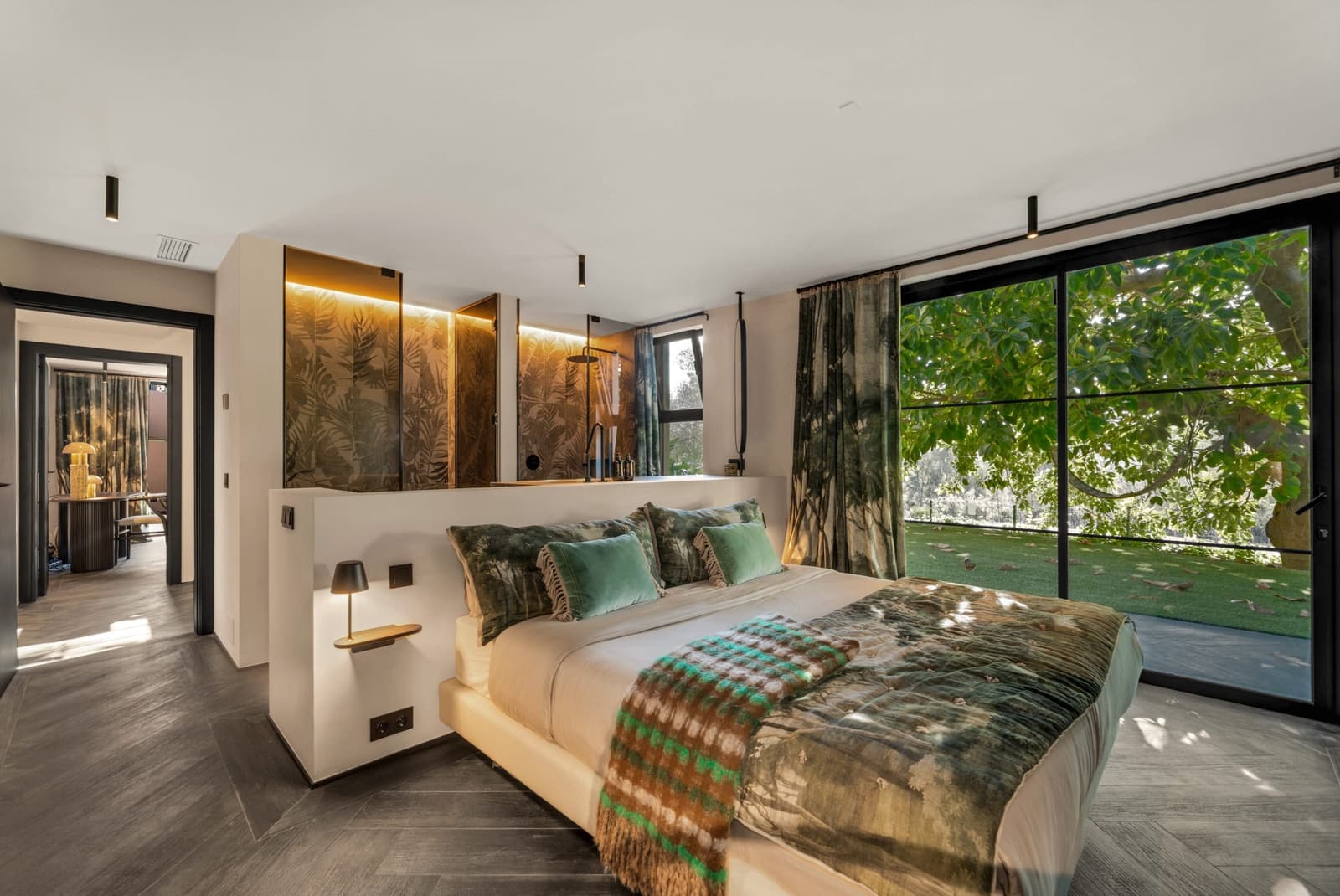 4 soverom Villa til salgs i Guadalmina med svømmebasseng garasje - € 3 695 000 (Ref: 9861755)