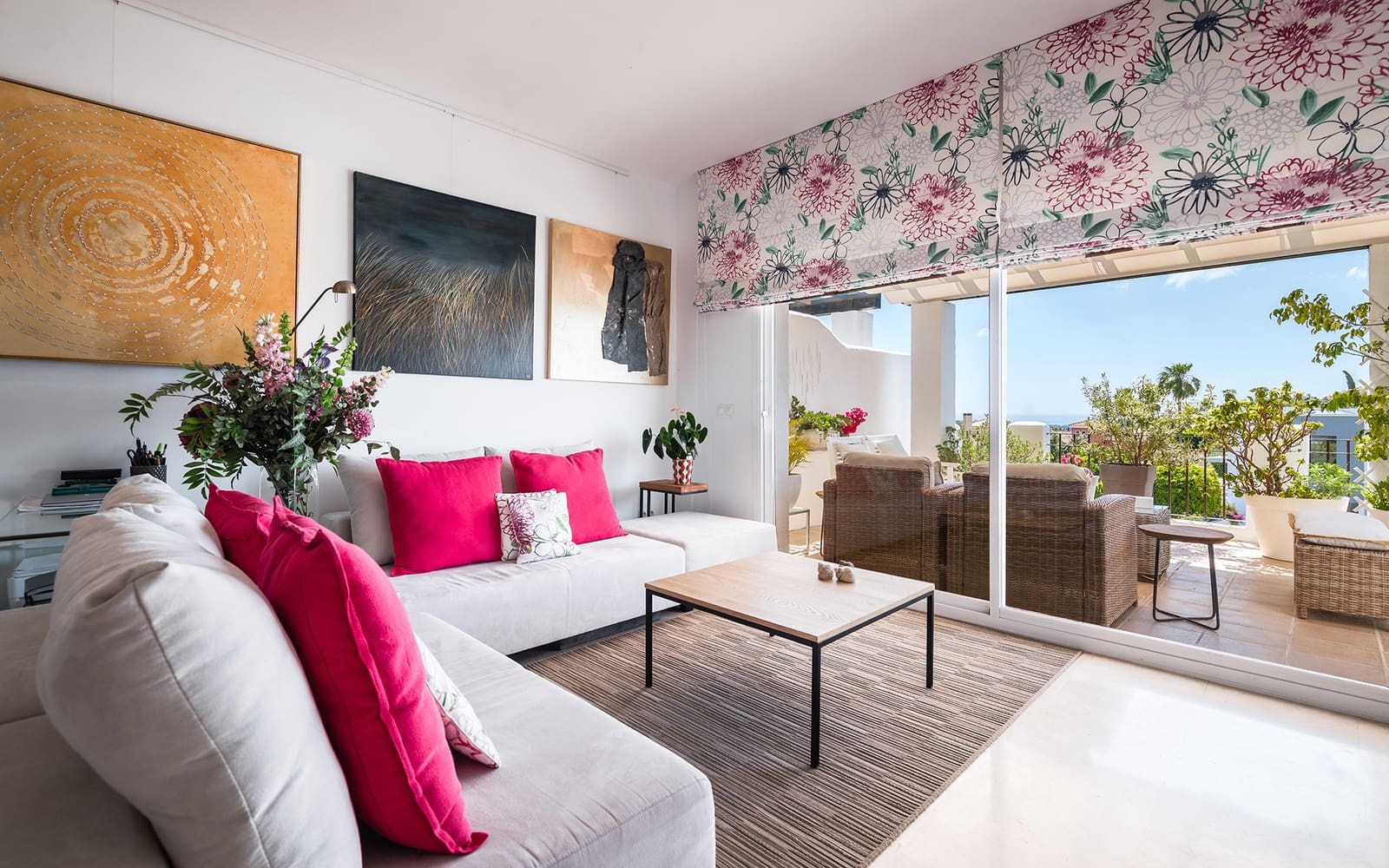2 bedroom Penthouse for sale in Marbella with pool garage - € 1,250,000 (Ref: 9861756)