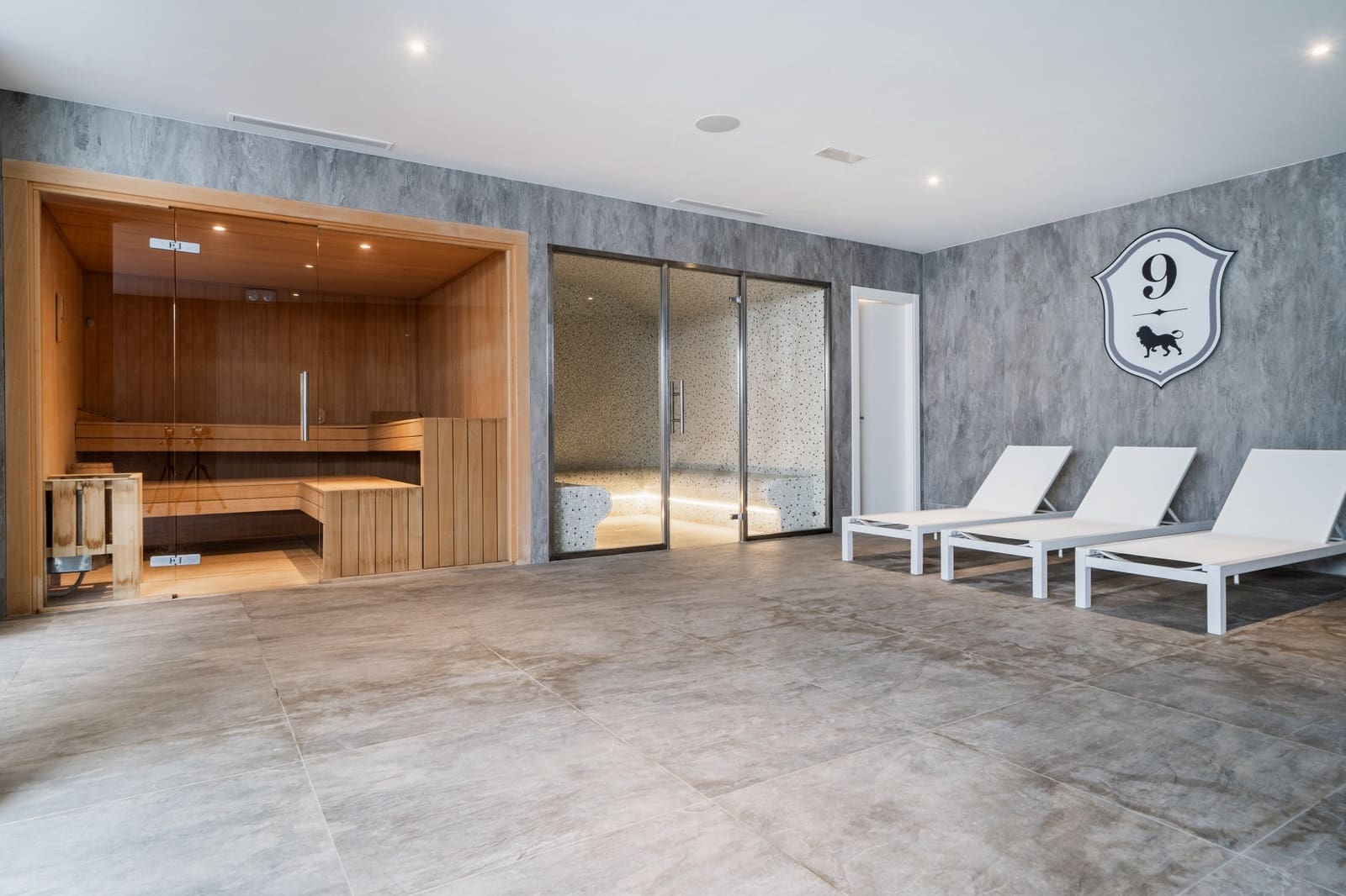 7 slaapkamer Appartement te koop in Marbella met zwembad garage - € 4.300.000 (Ref: 9884363)