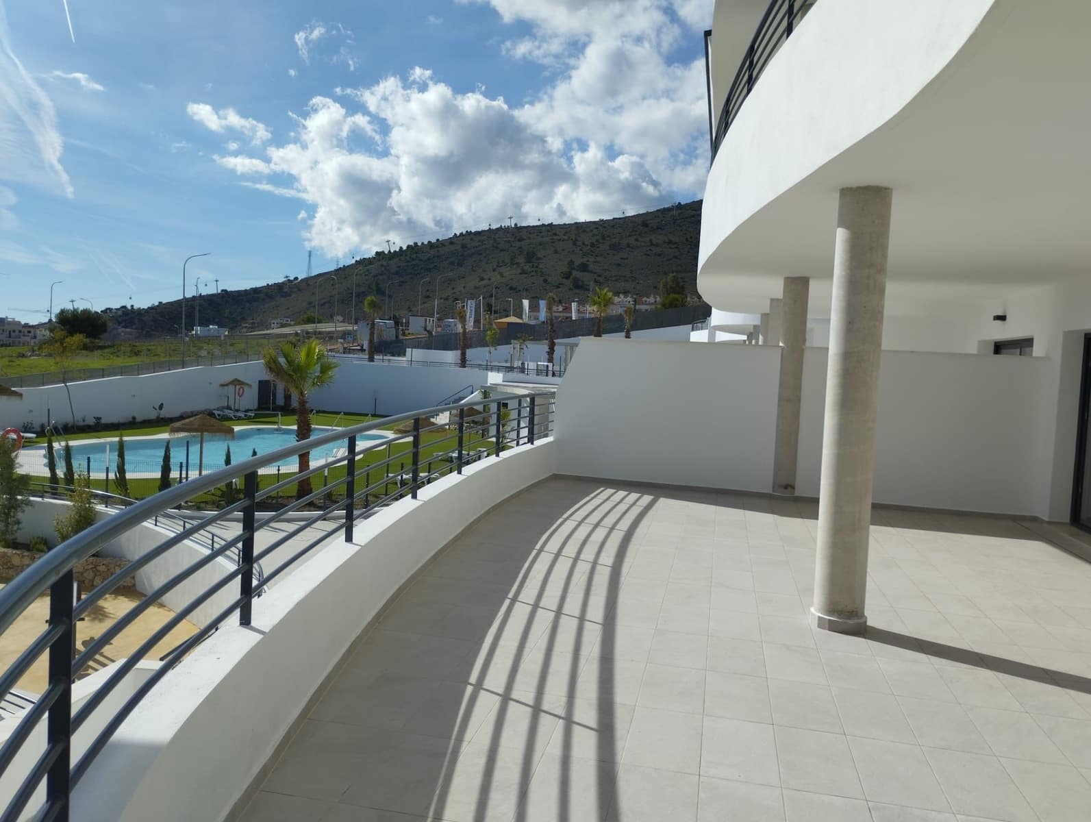 3 soverom Leilighet til salgs i Arroyo de la Miel med svømmebasseng garasje - € 524 000 (Ref: 9915491)