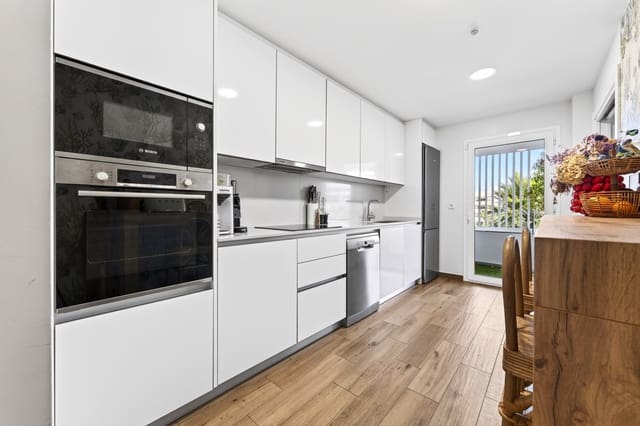 3 soverom Leilighet til salgs i El Limonar, Málaga by med svømmebasseng garasje - € 825 000 (Ref: 9920109)