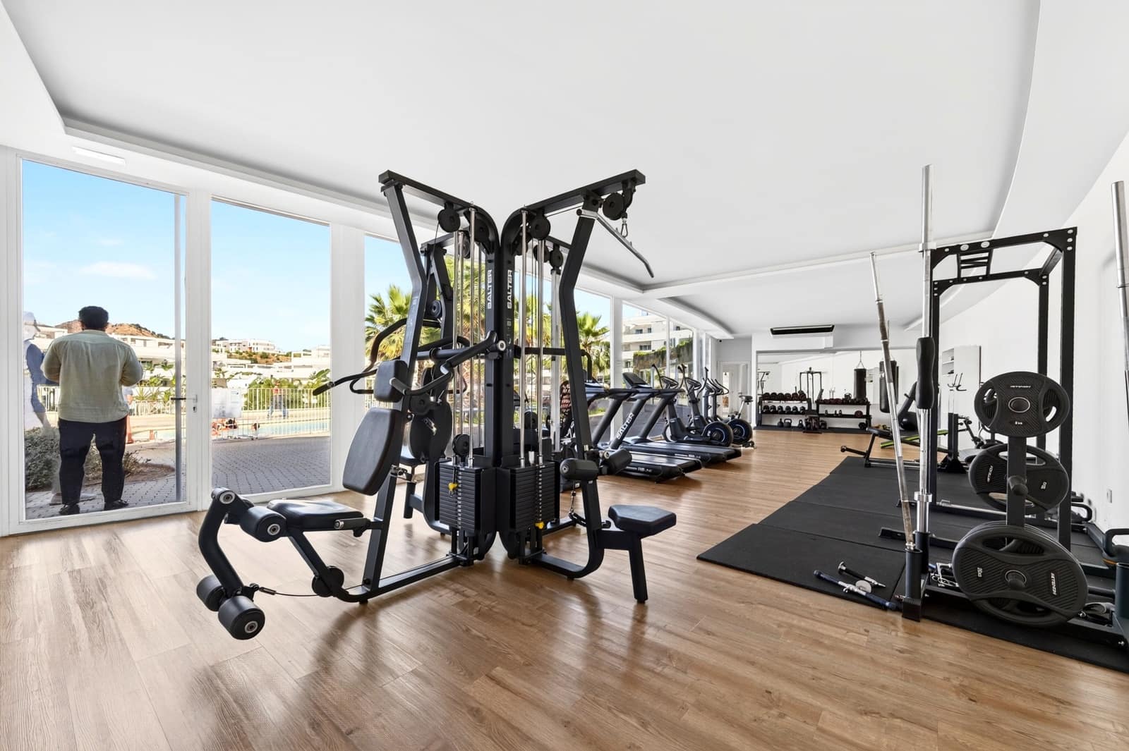 3 soverom Leilighet til salgs i Malaga by med svømmebasseng garasje - € 825 000 (Ref: 9920109)