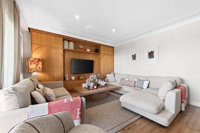 3 soverom Leilighet til salgs i El Limonar, Málaga by med svømmebasseng garasje - € 825 000 (Ref: 9920109)