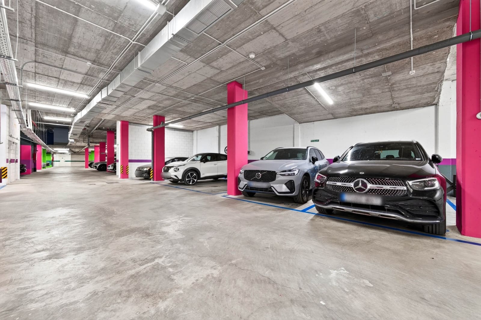 3 soverom Leilighet til salgs i Malaga by med svømmebasseng garasje - € 825 000 (Ref: 9920109)