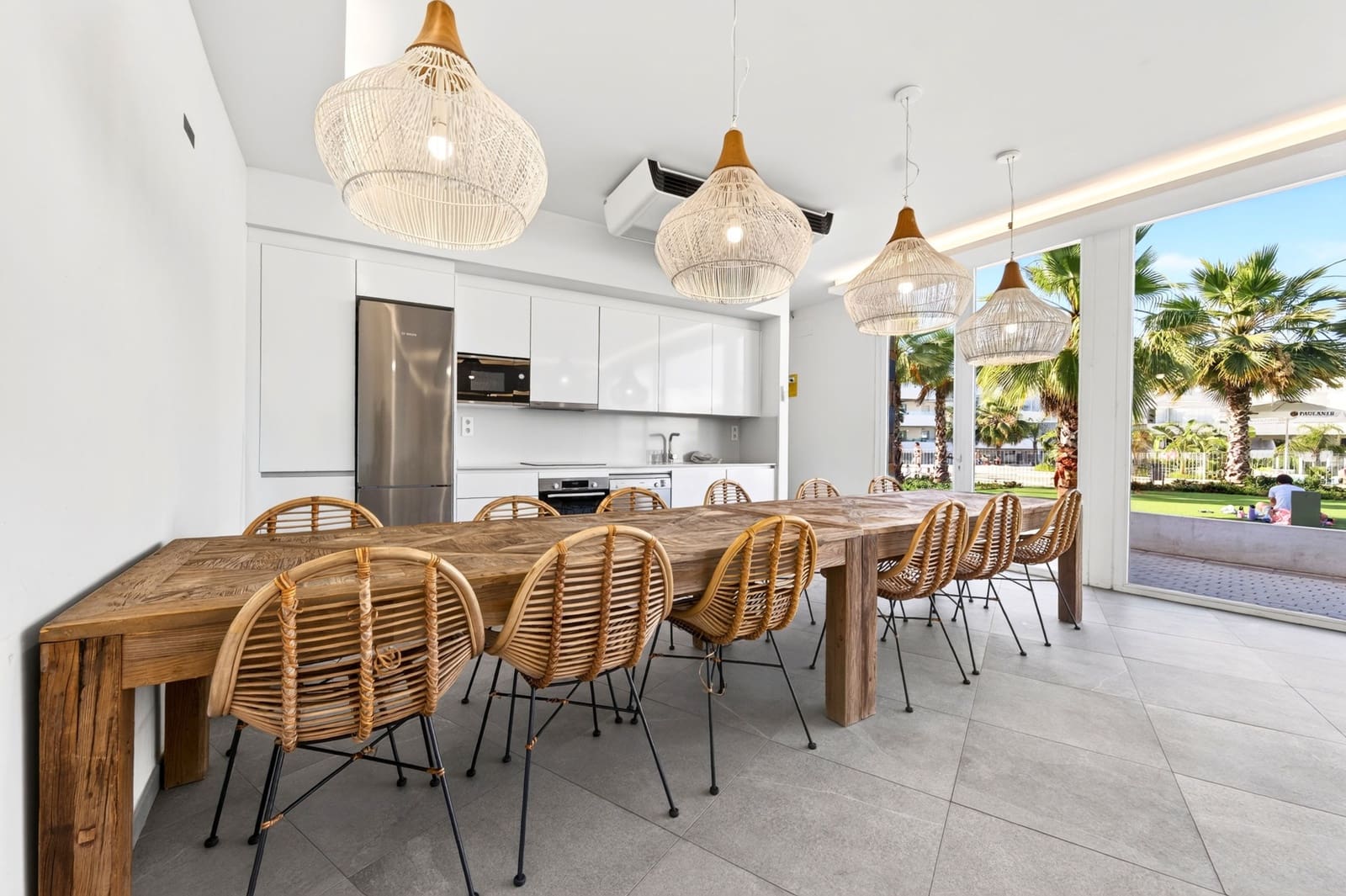 3 soverom Leilighet til salgs i Malaga by med svømmebasseng garasje - € 825 000 (Ref: 9920109)