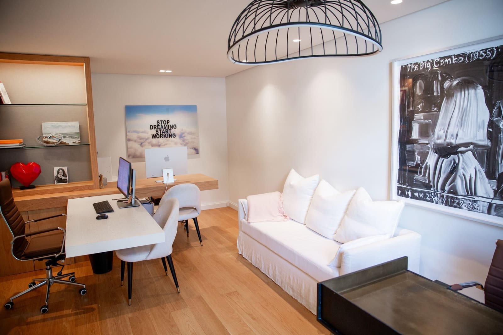 Office for sale in Nueva Andalucia - € 1,795,000 (Ref: 9927067)