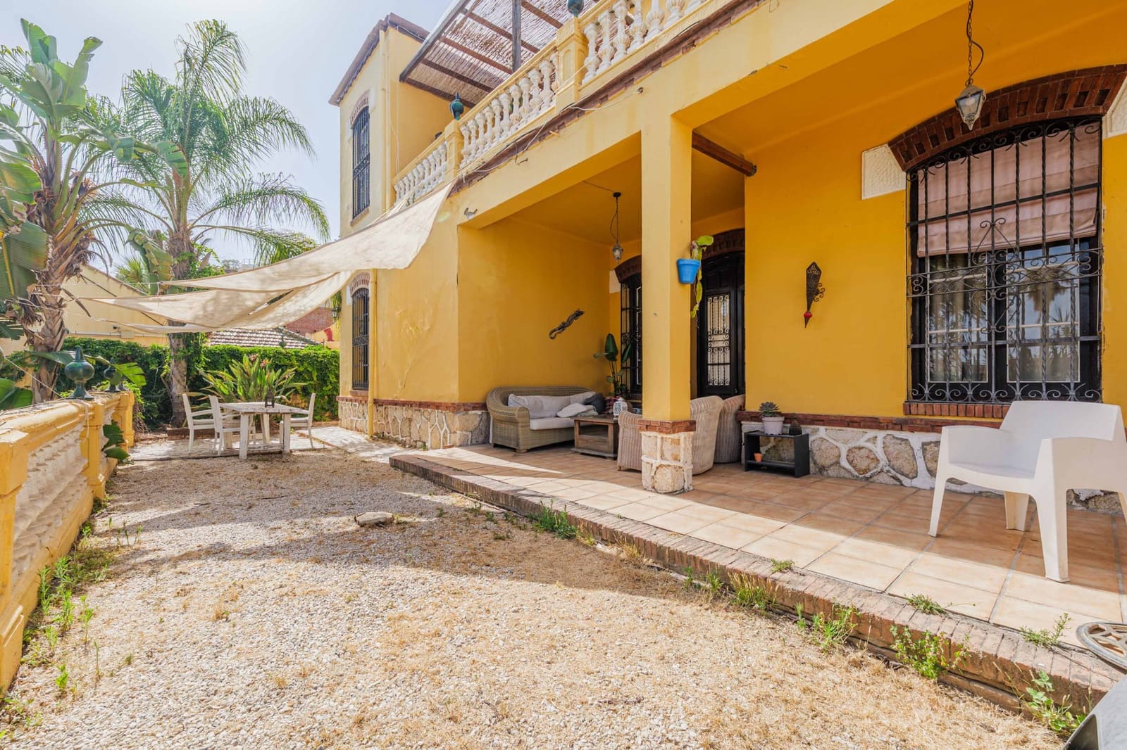 7 Zimmer Villa zu verkaufen in Malaga Stadt mit Pool Garage - 1.840.000 € (Ref: 9929066)