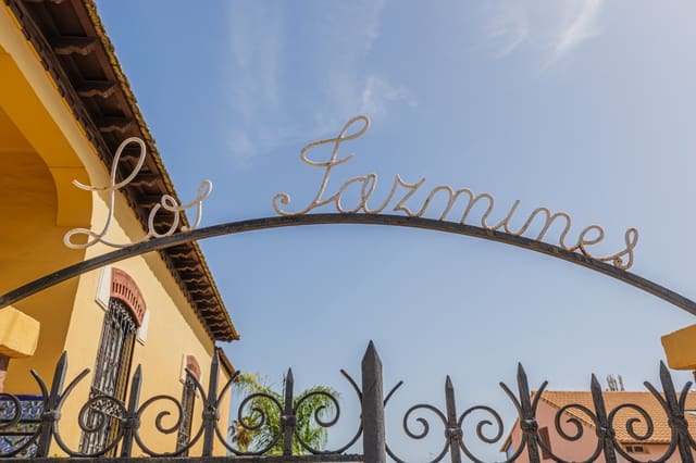 7 Zimmer Villa zu verkaufen in Este, Málaga Stadt mit Pool Garage - 1.840.000 € (Ref: 9929066)