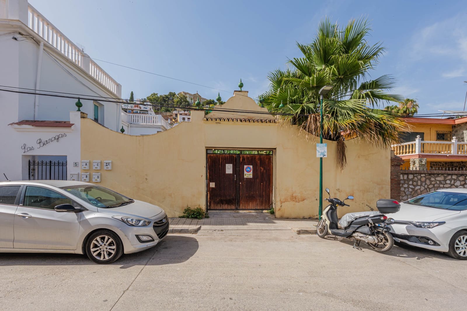 7 Zimmer Villa zu verkaufen in Malaga Stadt mit Pool Garage - 1.840.000 € (Ref: 9929066)