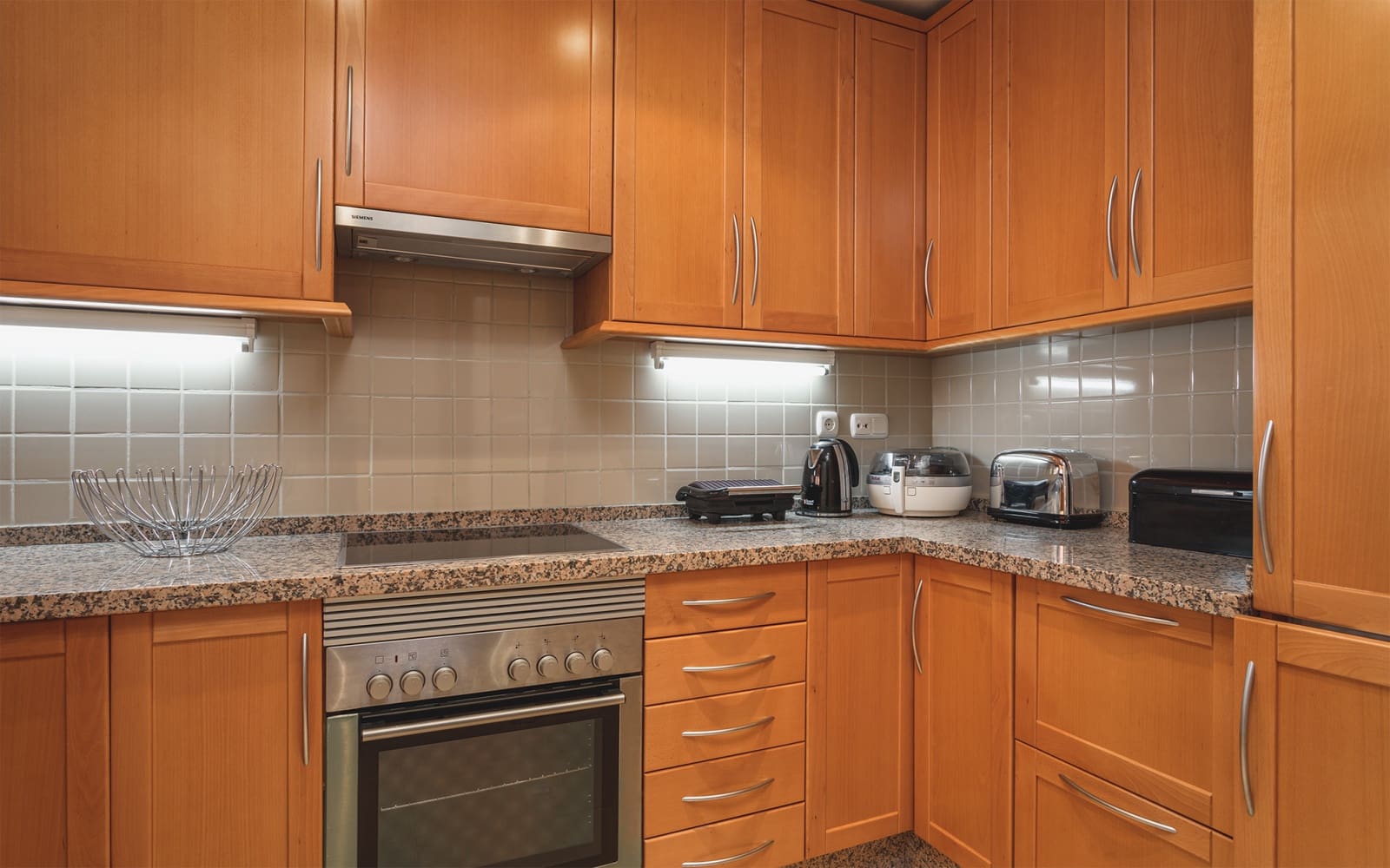 2 bedroom Apartment for sale in Benahavis with pool garage - € 525,000 (Ref: 9933763)