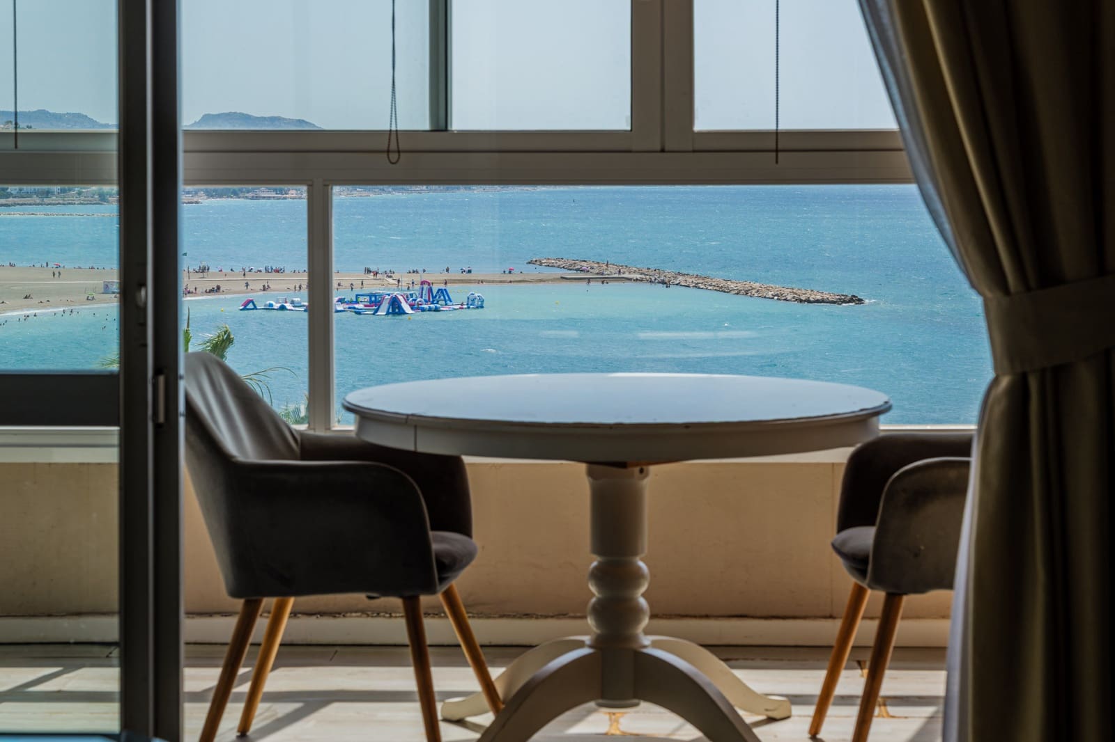 5 slaapkamer Appartement te koop in Malaga stad met garage - € 1.650.000 (Ref: 9936087)