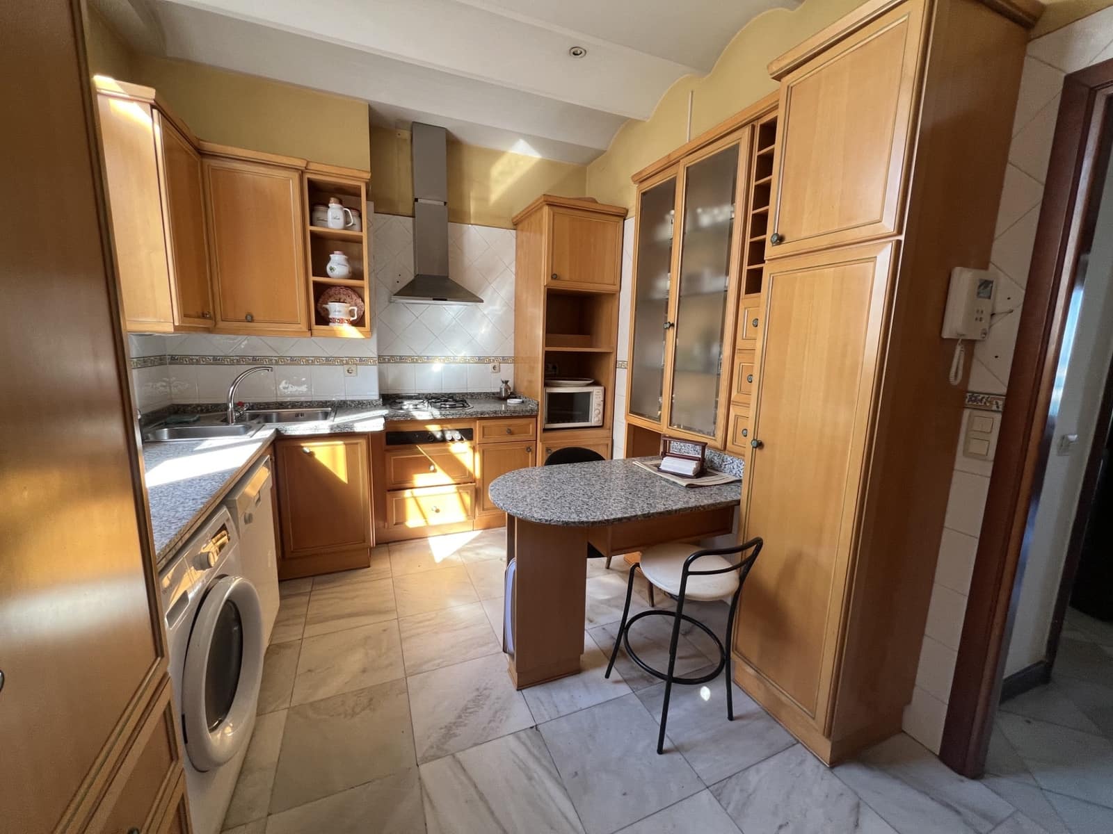 5 soveværelse Penthouse til salg i Malaga by - € 998.000 (Ref: 9937867)