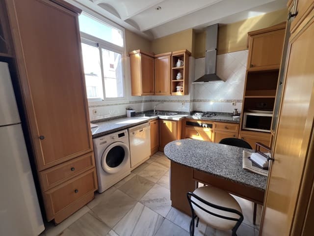 5 soveværelse Penthouse til salg i Málaga by - € 998.000 (Ref: 9937867)