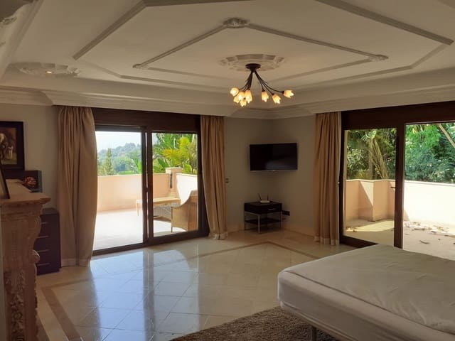 4 slaapkamer Villa te koop in Benahavís met zwembad garage - € 3.900.000 (Ref: 9949457)
