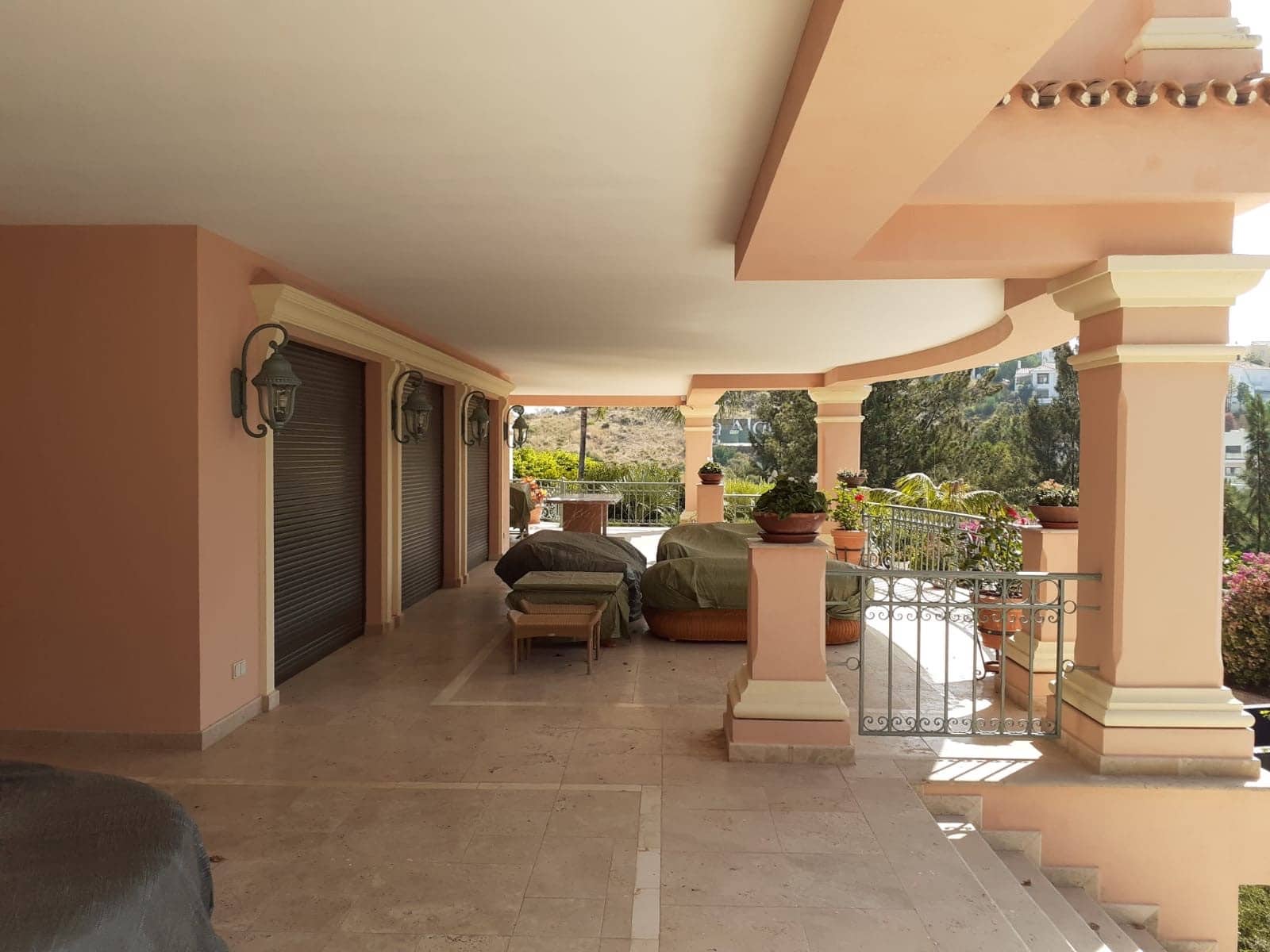 4 Zimmer Villa zu verkaufen in Benahavis mit Pool Garage - 3.900.000 € (Ref: 9949457)