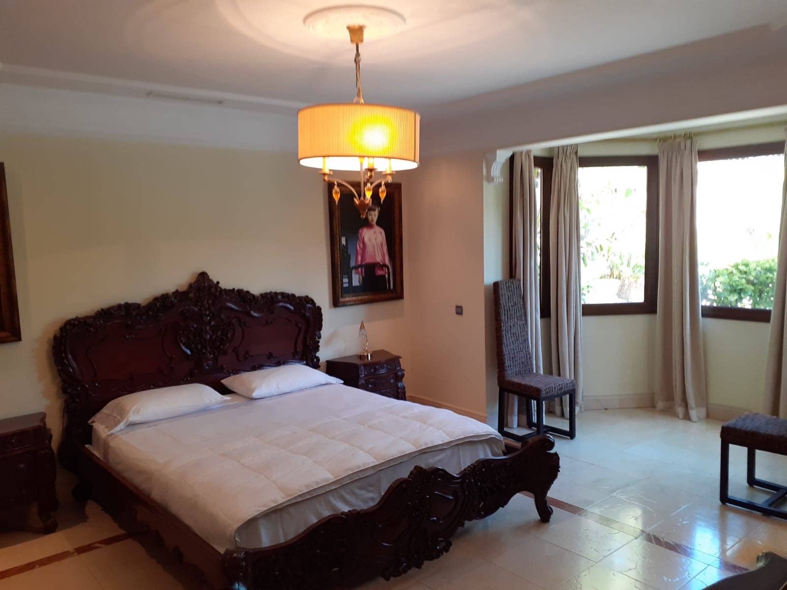 4 Zimmer Villa zu verkaufen in Benahavis mit Pool Garage - 3.900.000 € (Ref: 9949457)