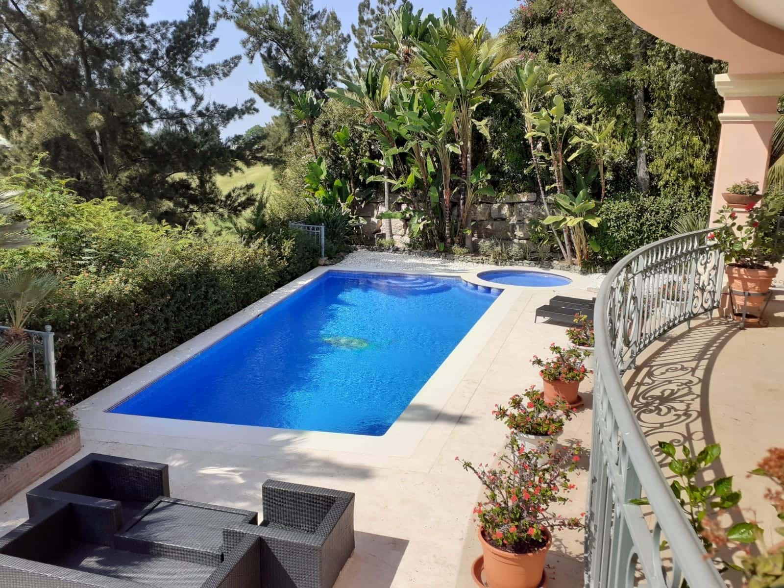 4 Zimmer Villa zu verkaufen in Benahavis mit Pool Garage - 3.900.000 € (Ref: 9949457)