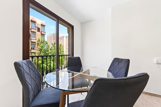 Apartamento de 2 habitaciones en Centro Historico, Málaga ciudad en venta - 290.000 € (Ref: 9962372)