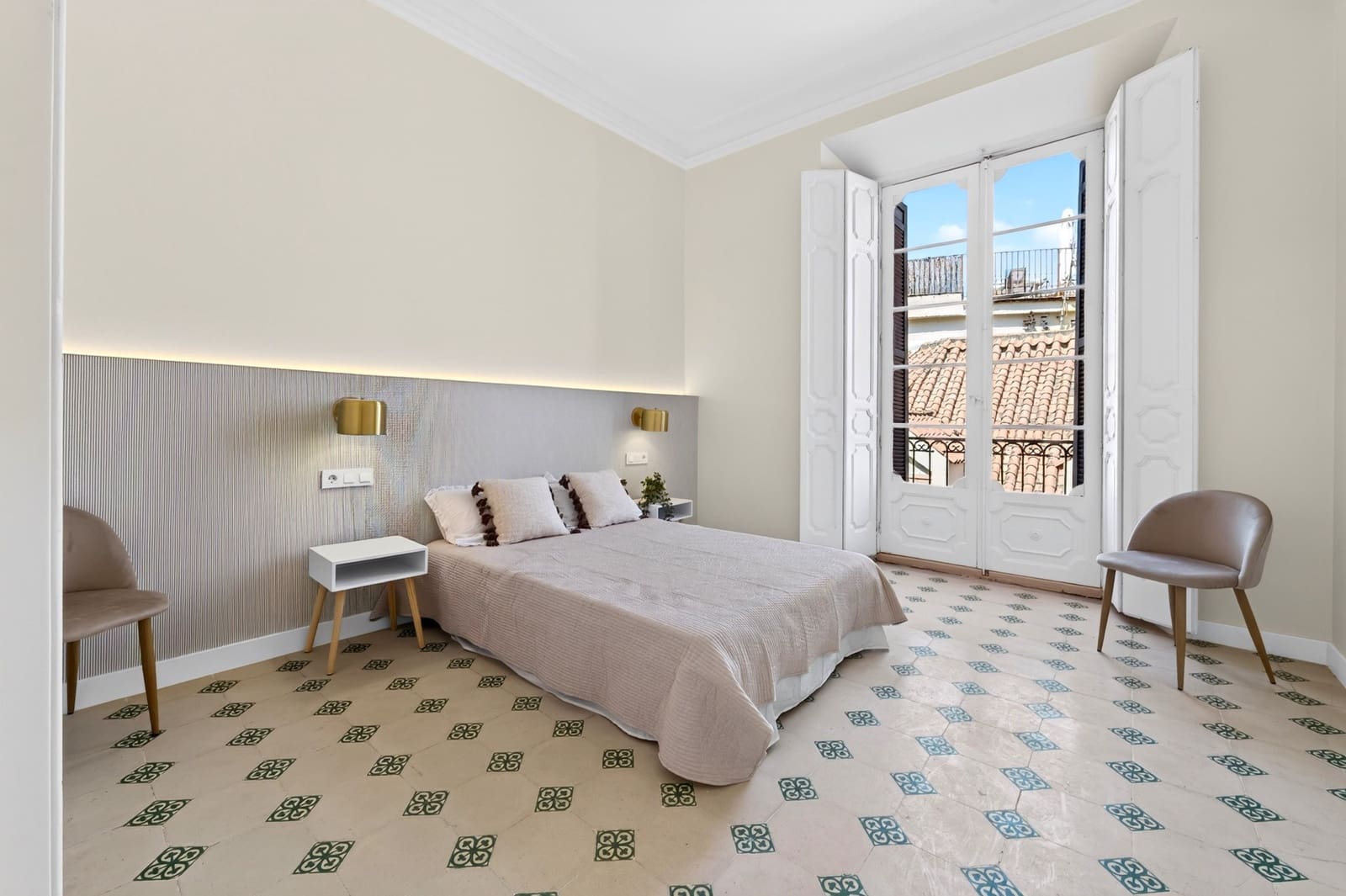 4 soveværelse Lejlighed til salg i Malaga by - € 1.250.000 (Ref: 9964991)