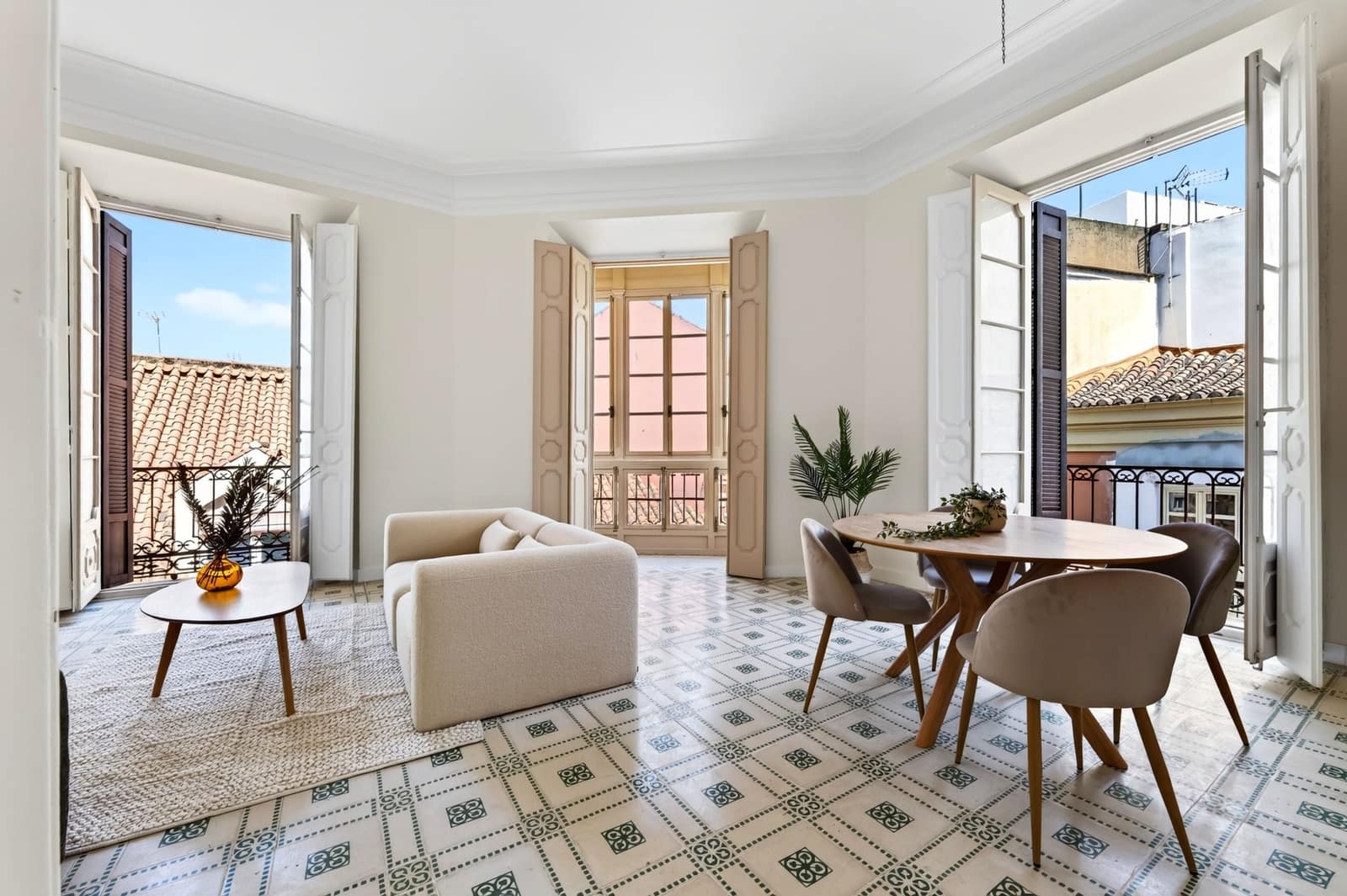 4 soveværelse Lejlighed til salg i Malaga by - € 1.250.000 (Ref: 9964991)
