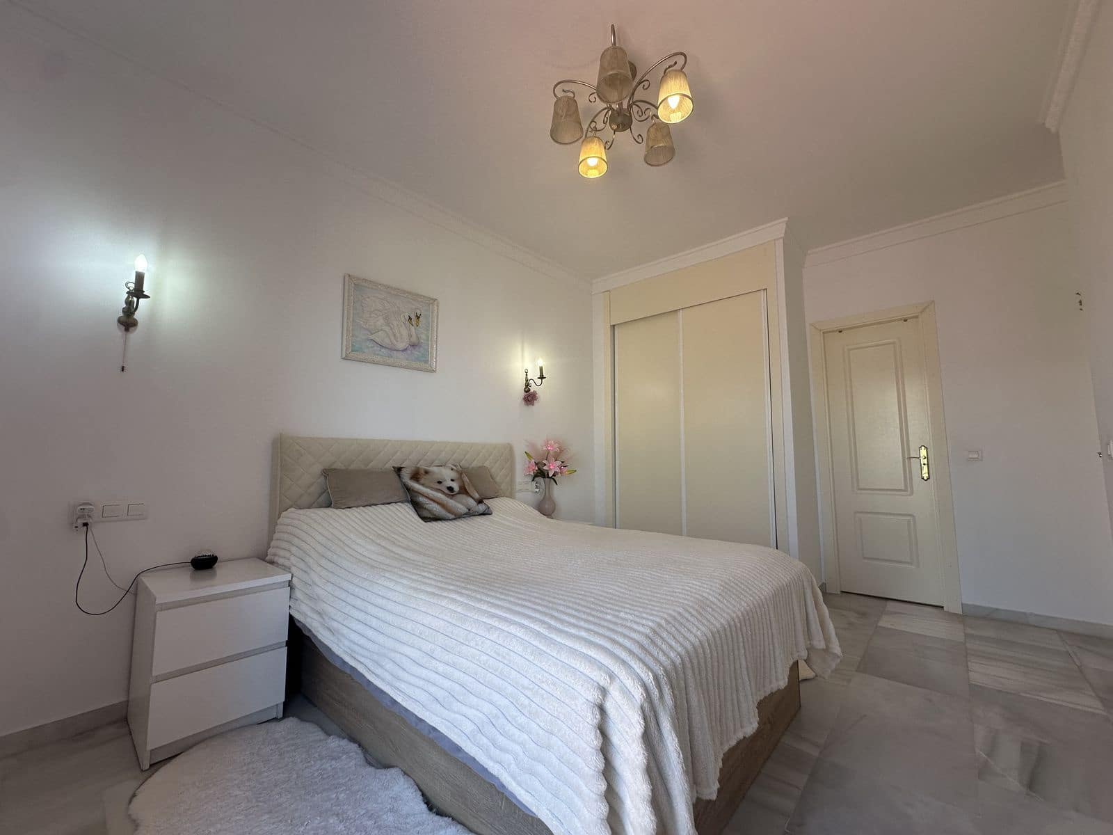 4 chambre Villa/Maison Semi-Mitoyenne à vendre à Riviera del Sol avec piscine garage - 425 000 € (Ref: 10009704)