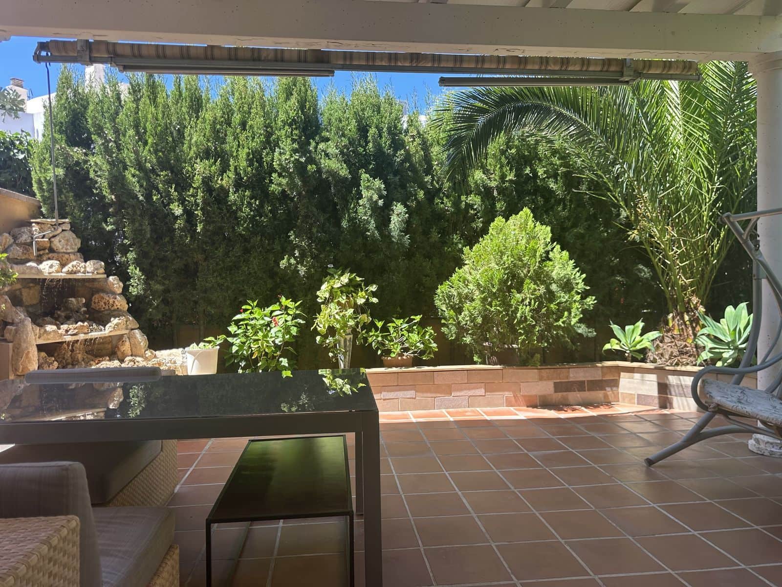 4 chambre Villa/Maison Semi-Mitoyenne à vendre à Riviera del Sol avec piscine garage - 425 000 € (Ref: 10009704)