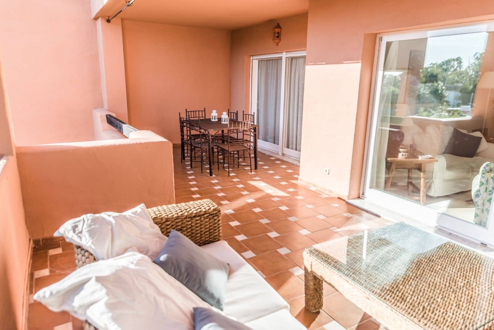 2 Zimmer Apartment zu verkaufen in Guadalmina mit Pool Garage - 619.000 € (Ref: 10014243)