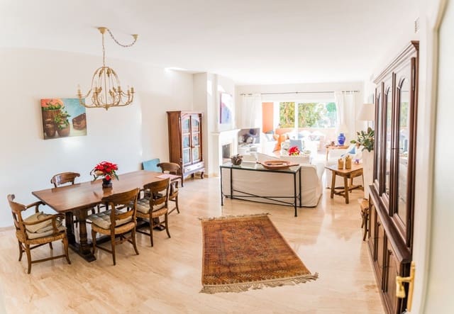 2 Zimmer Apartment zu verkaufen in Guadalmina Baja, Marbella mit Pool Garage - 619.000 € (Ref: 10014243)