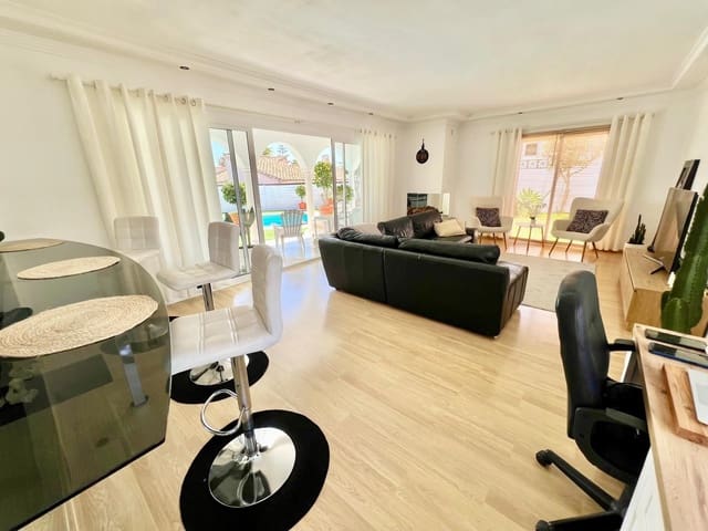 3 slaapkamer Villa te koop in El Faro, Mijas met zwembad garage - € 890.000 (Ref: 10019810)