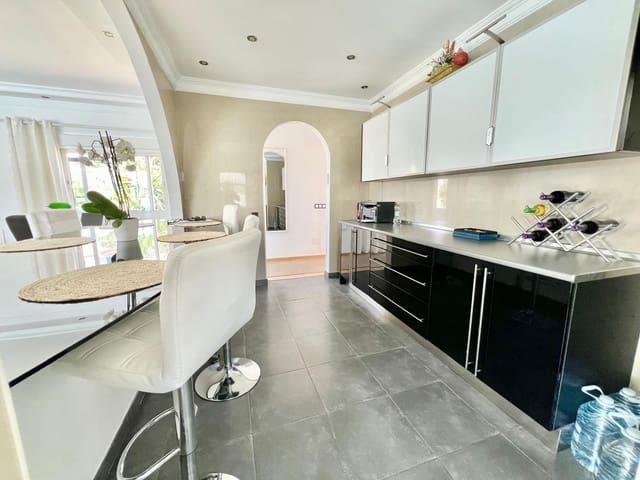3 slaapkamer Villa te koop in El Faro, Mijas met zwembad garage - € 890.000 (Ref: 10019810)