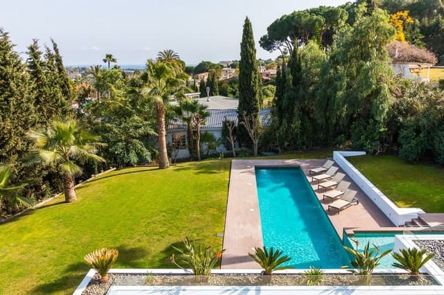 5 sovrum Villa till salu i Nueva Andalucia, Marbella med pool garage - 2 750 000 € (Ref: 6859586)