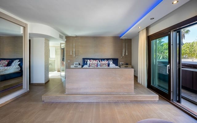 4 sovrum Villa till salu i Nueva Andalucia, Marbella med pool garage - 2 550 000 € (Ref: 6870760)